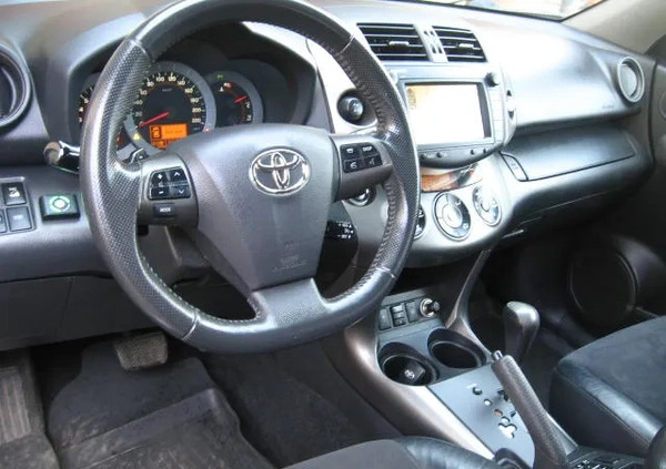 Toyota RAV4 cena 53500 przebieg: 178150, rok produkcji 2011 z Rybnik małe 497